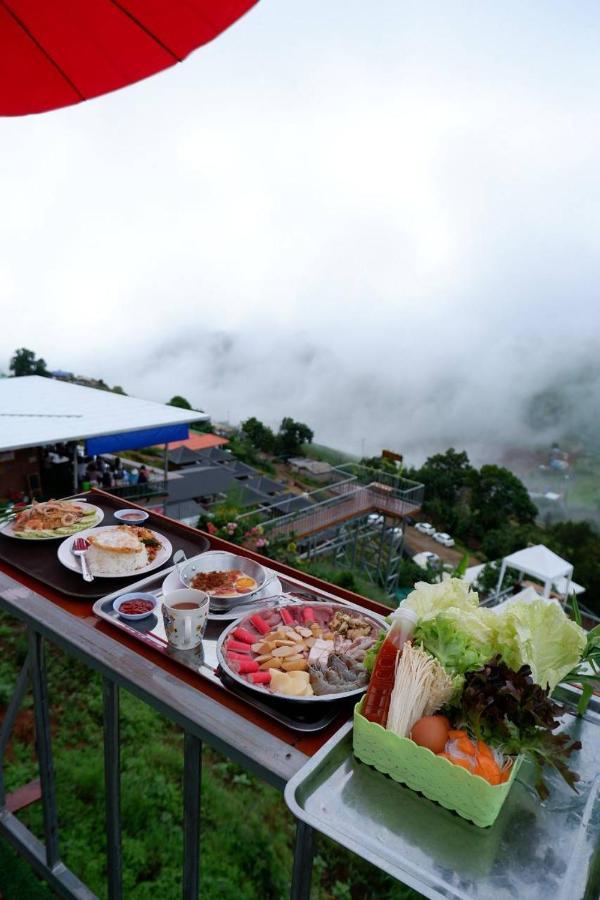 Hotel ภูเบิกฟ้า แคมป์ปิ้ง Mon Jam Esterno foto